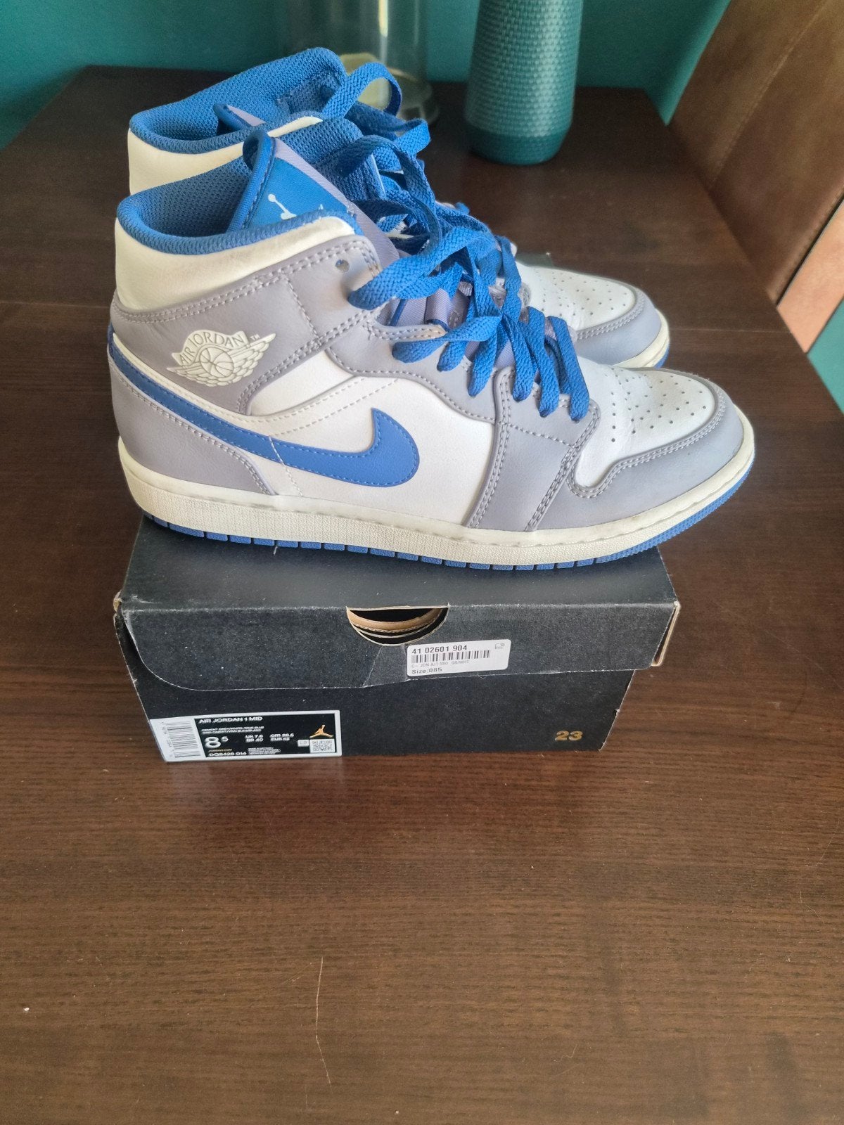 Nike air jordan 1 mid maat 42, Kleding | Heren, Overige kleuren, Ophalen of Verzenden, Zo goed als nieuw, Nike Air Jordan