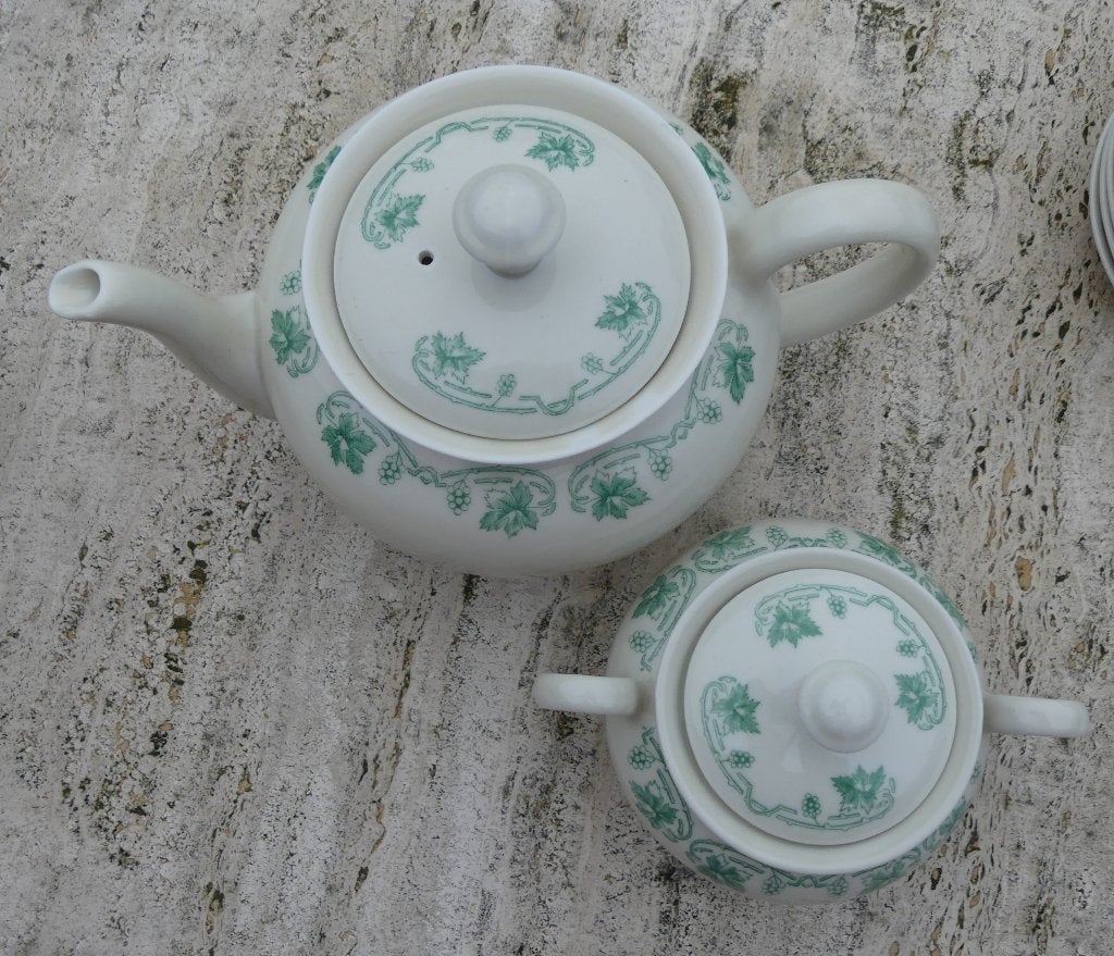 MOSA Theeservies met Groene Druiven Ranken, Antiek en Kunst, Antiek | Servies compleet, Ophalen of Verzenden