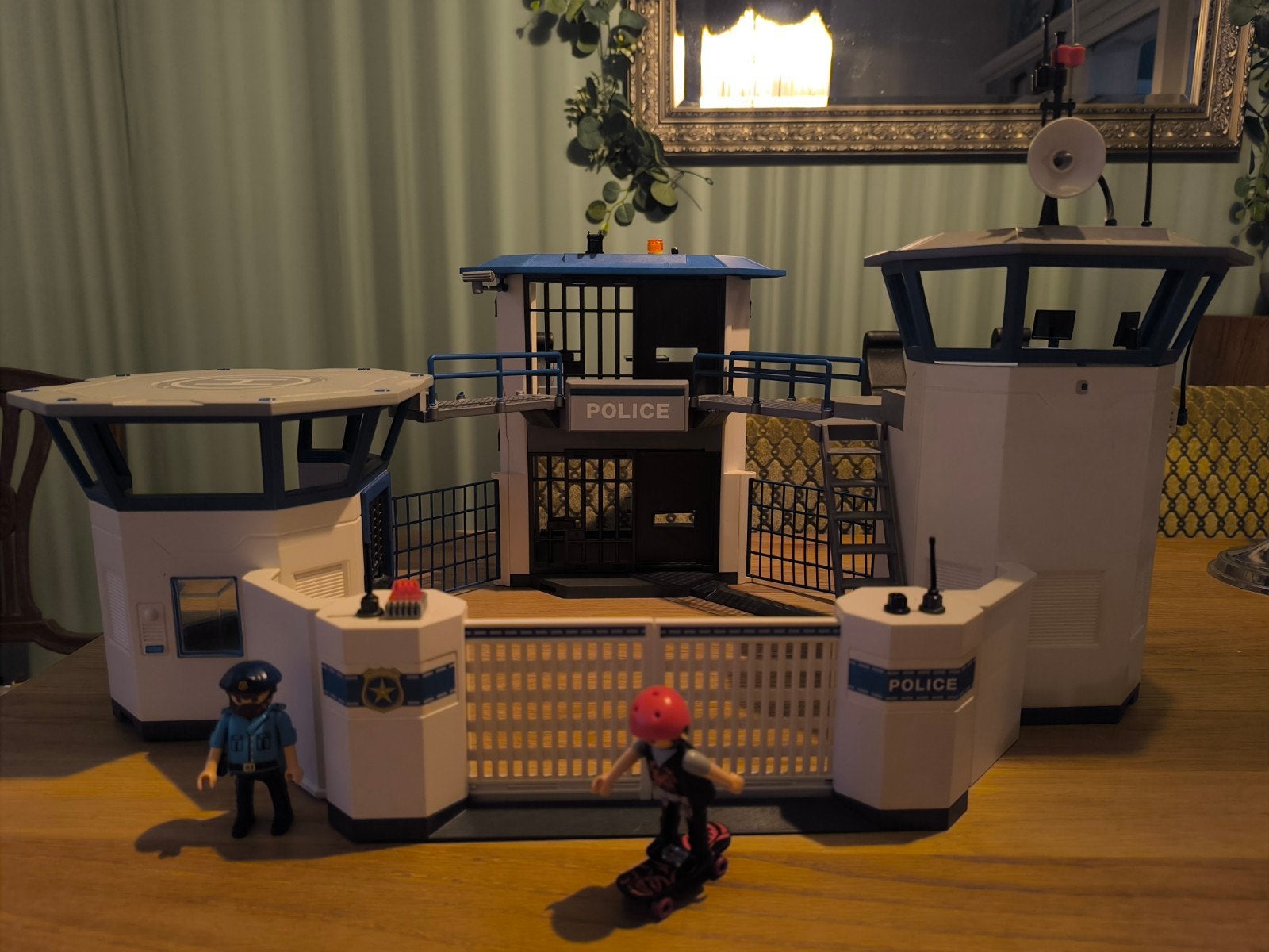Playmobil Politiebureau met gevangenis City Action 6872 6919, Gebruikt, Gebouw, Complete set, Ophalen of Verzenden