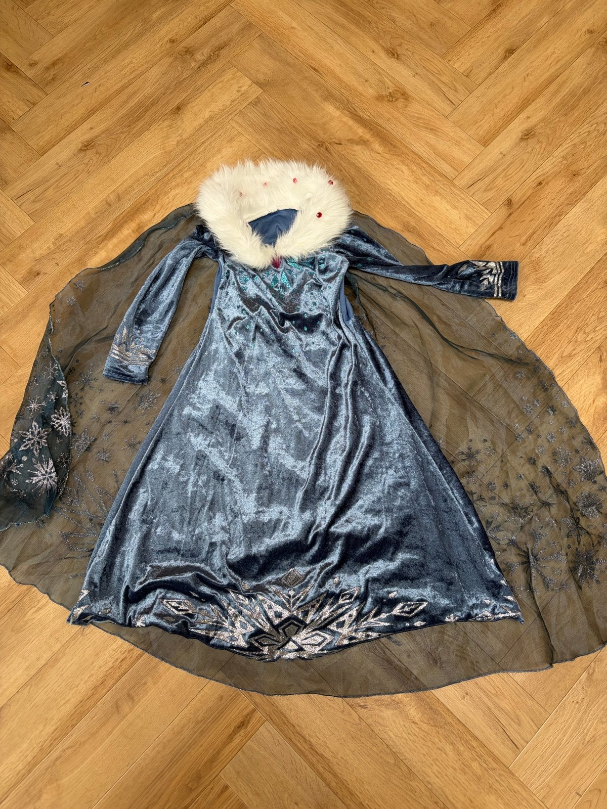 Frozen Elsa jurk met cape en bontkraag - Maat 130, Ophalen, Gebruikt, Meisje