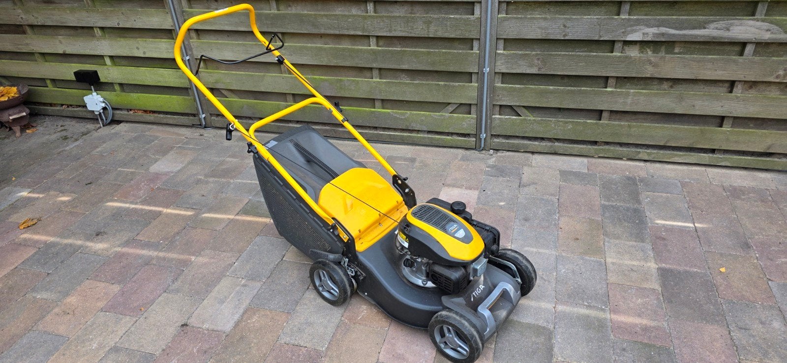 Stiga Collector 43 ST 120 Benzine Grasmaaier, Ophalen, Cirkelmaaier, Stiga, Zo goed als nieuw