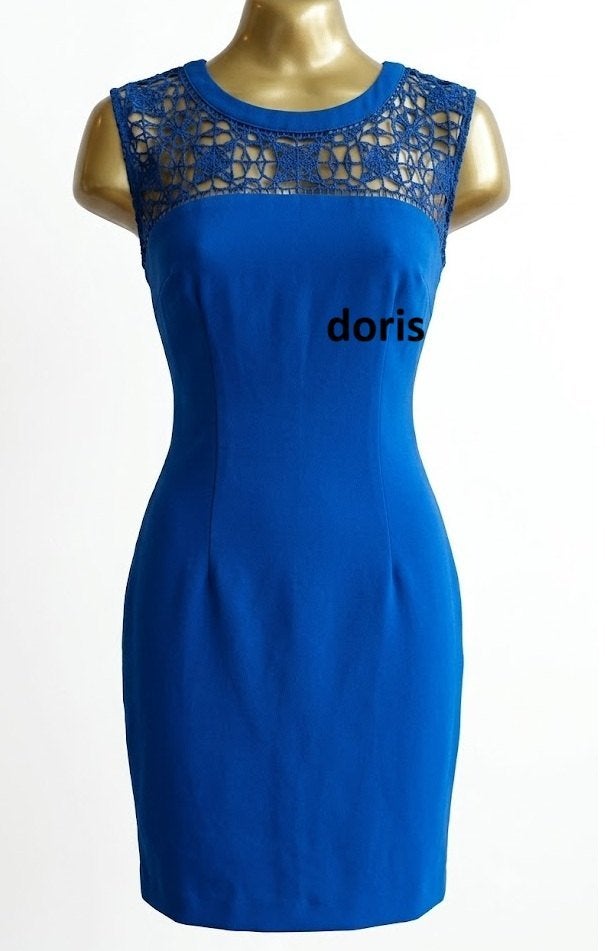 jurk Karen Millen maat 12/40 maar valt stukken kleiner, Kleding | Dames, Maat 38/40 (M), Karen Millen, Ophalen of Verzenden, Zo goed als nieuw