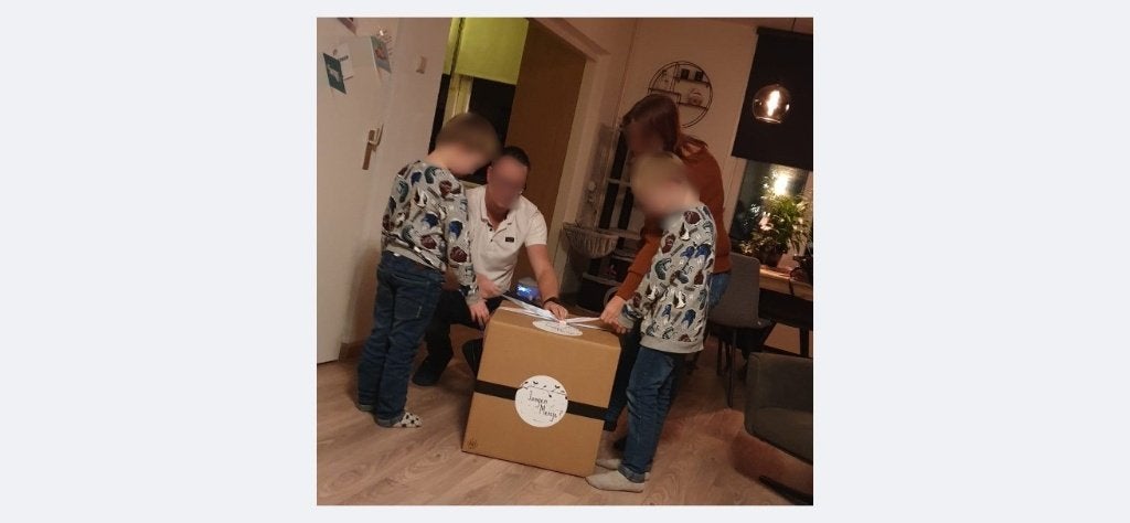 Gender reveal box met heliumballonnen, Ophalen, Nieuw, Feestartikel, Geboorte of Huwelijk