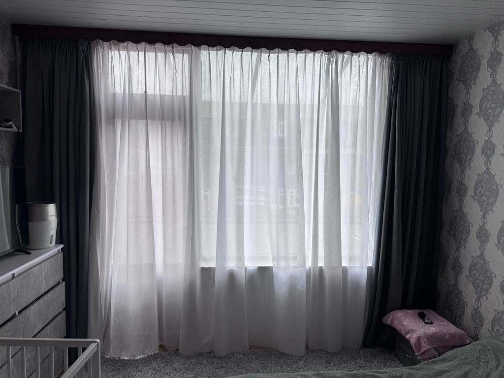 Dikwandige grijze gordijnen en witte tule (3.70x2.70m), Ophalen of Verzenden, Zo goed als nieuw, Wit, 200 cm of meer