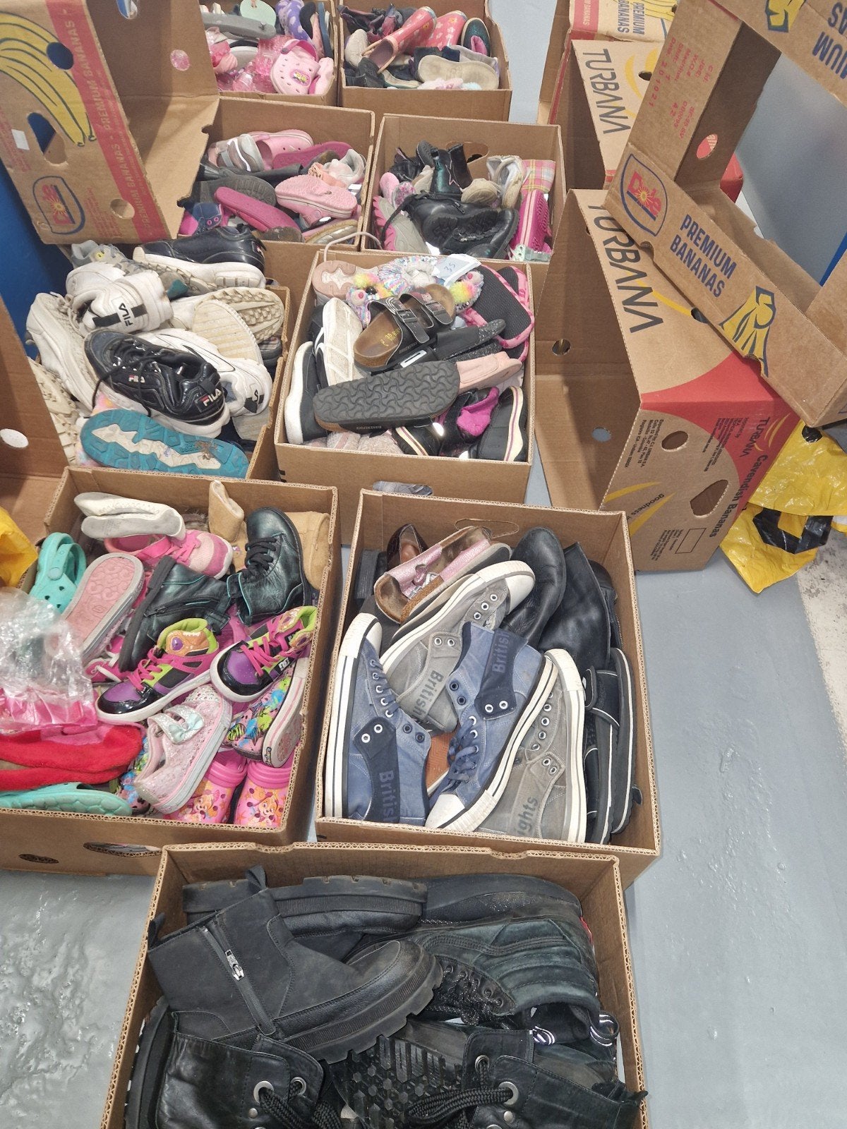 schoenen vanaf maat 20 tm 43, Ophalen