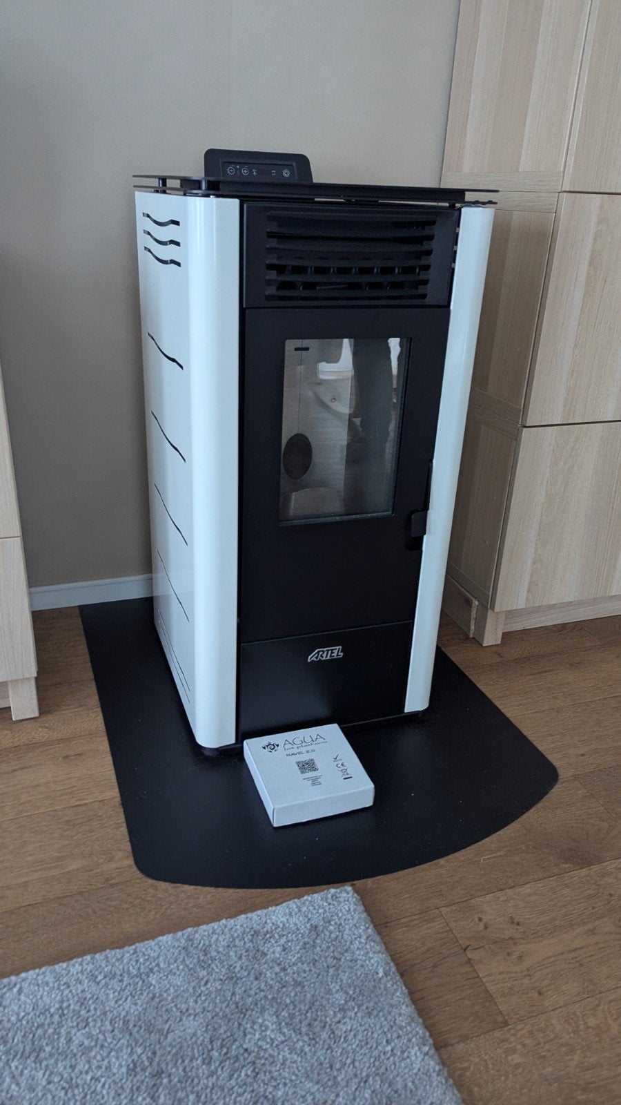 Artel pelletkachel met wifi, nieuwstaat, incl. toebehoren, Ophalen, Overige brandstoffen, Nieuw, Pelletkachel