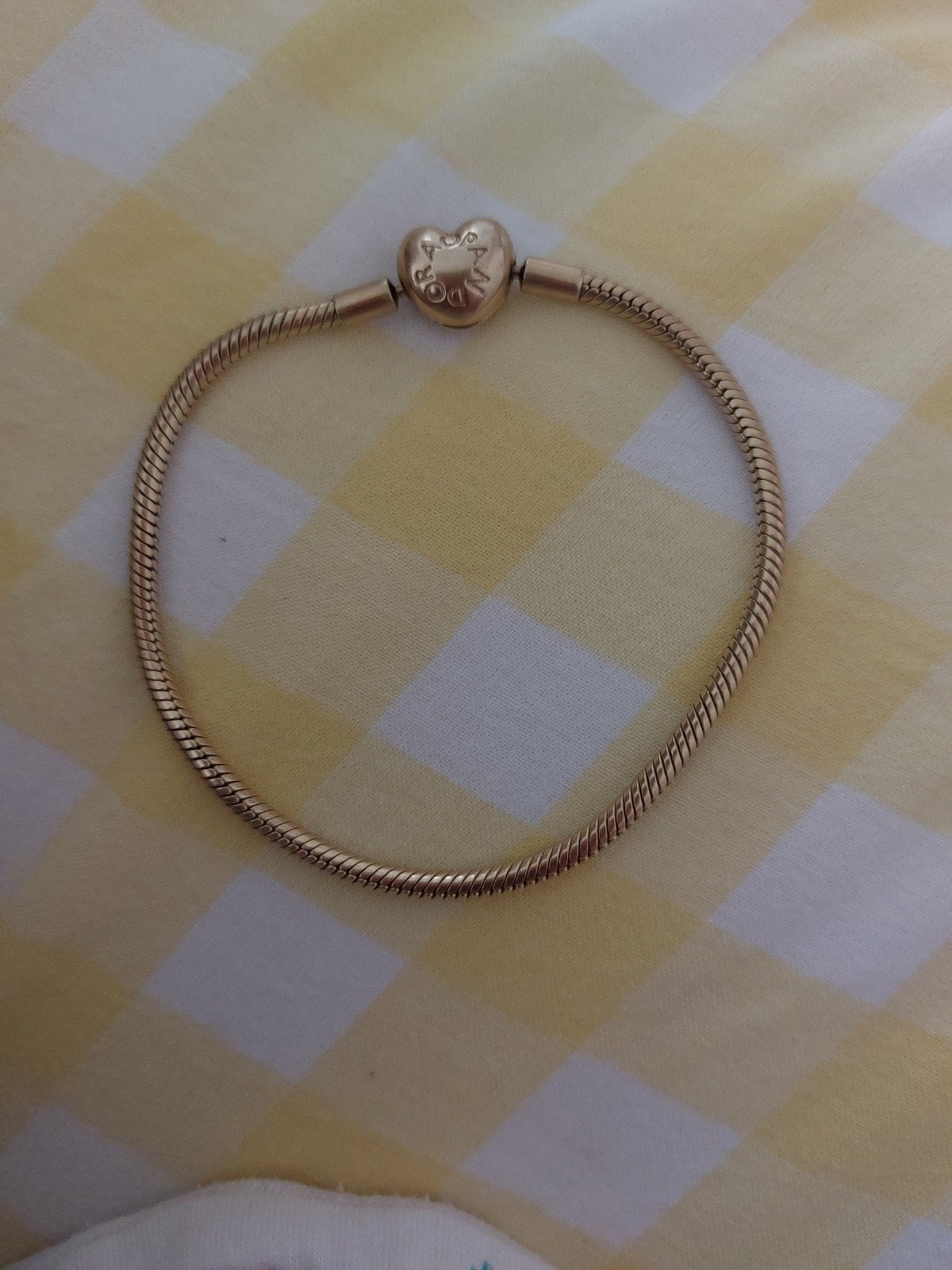 Pandora armband goudkleur met 'bedels', Ophalen of Verzenden