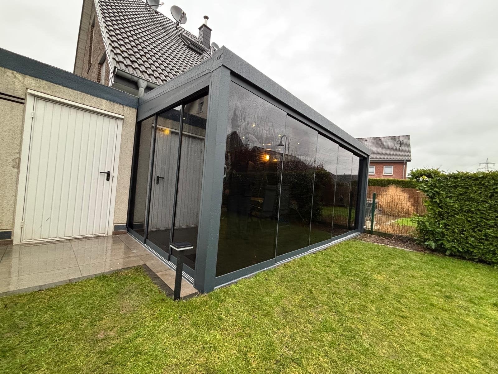 Beste prijzen !! Moderne Veranda met Glazen Schuifwanden, Tuin en Terras, Overkappingen, Ophalen, Nieuw, Veranda