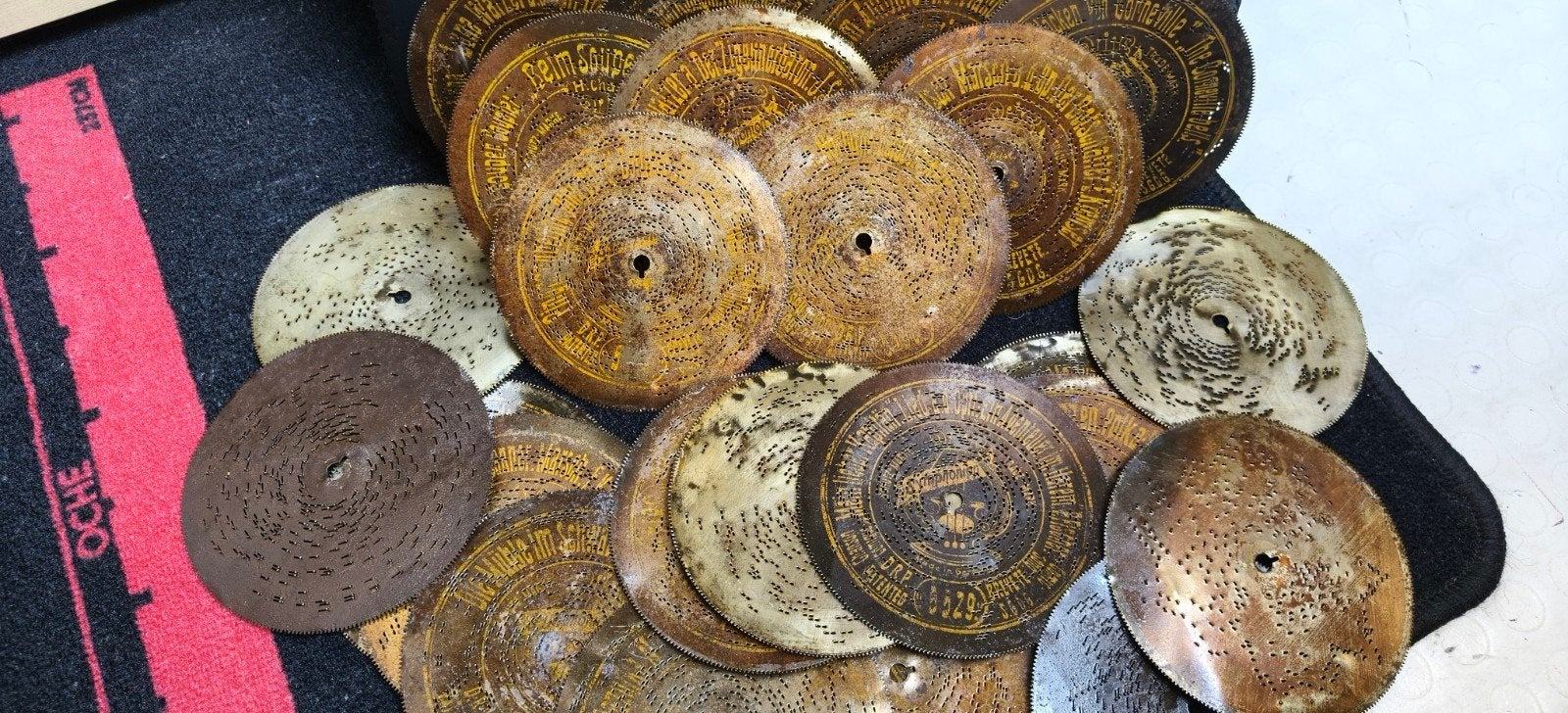 25 Vintage Antieke Symphonion Muziekdoosplaten, Antiek en Kunst, Antiek | Overige Antiek, Ophalen of Verzenden