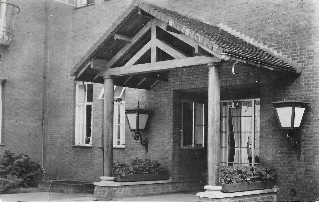 AK Eindhoven - Diaconessenhuis, Ingang, Verzenden, 1940 tot 1960, Gelopen, Noord-Brabant