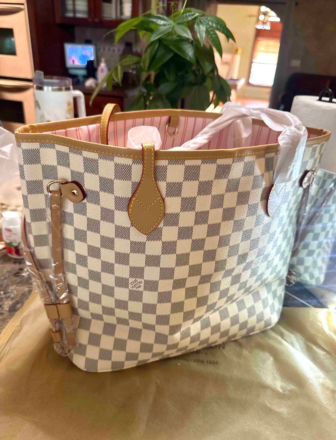 Nieuwe Neverfull tote Bag in wit, Ophalen of Verzenden, Nieuw, Zwart, Handtas