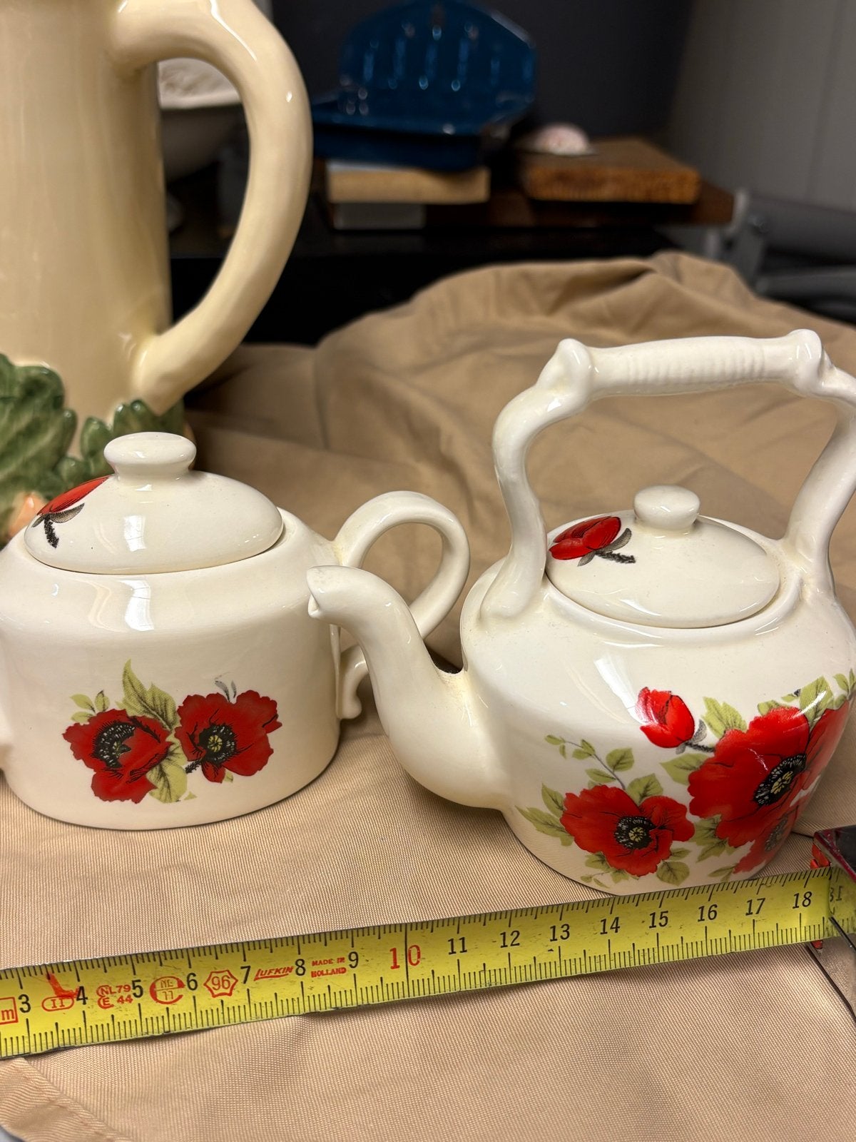 Vintage Ballyporeen Ierse theepot & suikerpot - Klaprozen, Ophalen of Verzenden