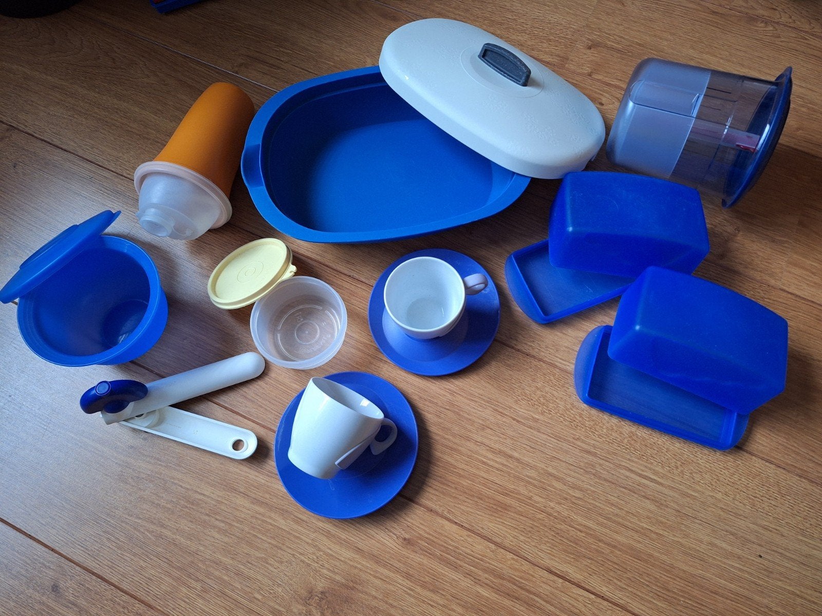 Tupperware Keukenpakket: Bakjes, Boterdoos, Shaker & Meer, Ophalen of Verzenden, Overige kleuren, Overige typen