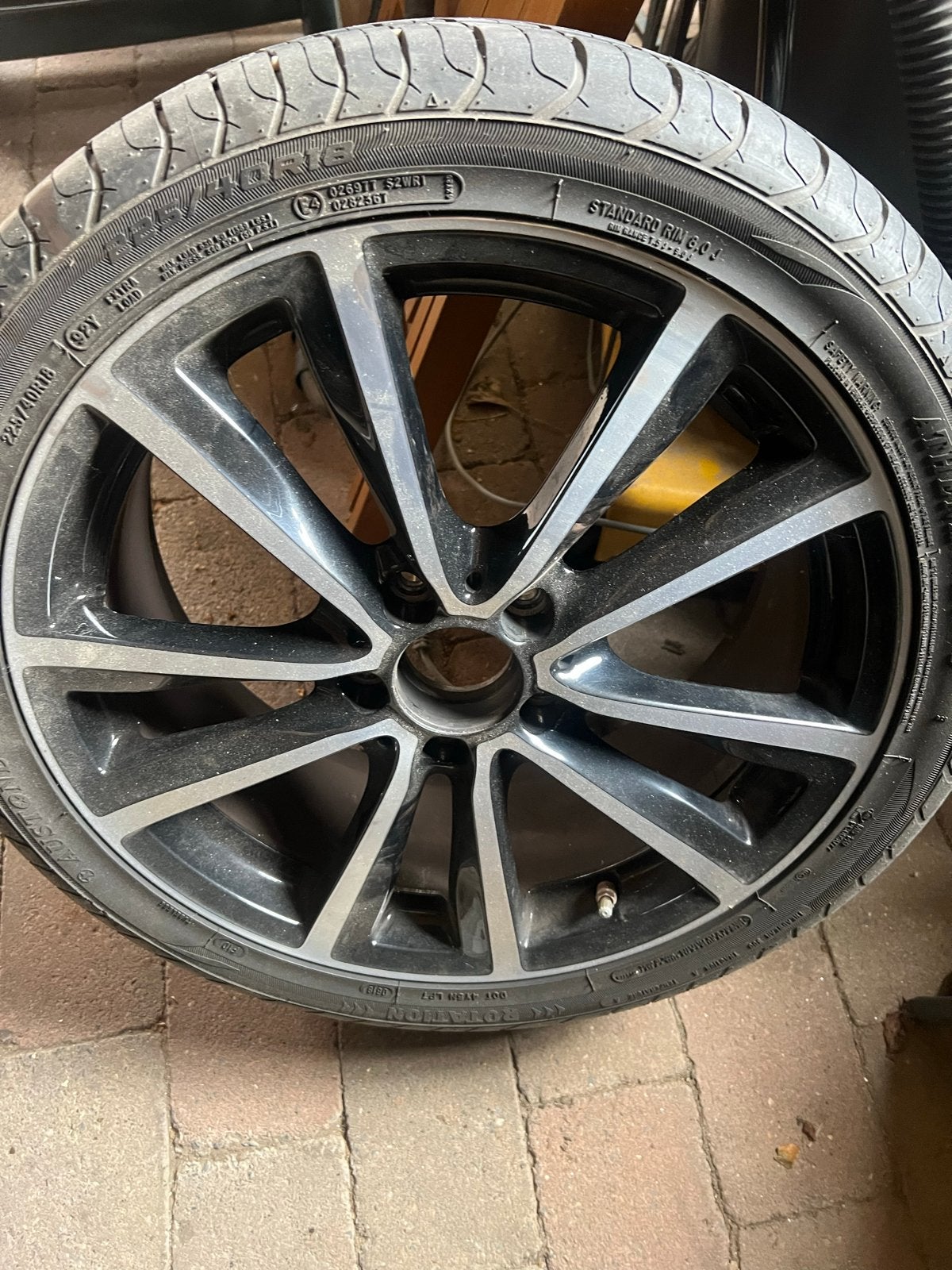 Mercedes-Benz 18 inch velgen met zomerbanden (Ronal), Ophalen, 18 inch, Gebruikt, Banden en Velgen
