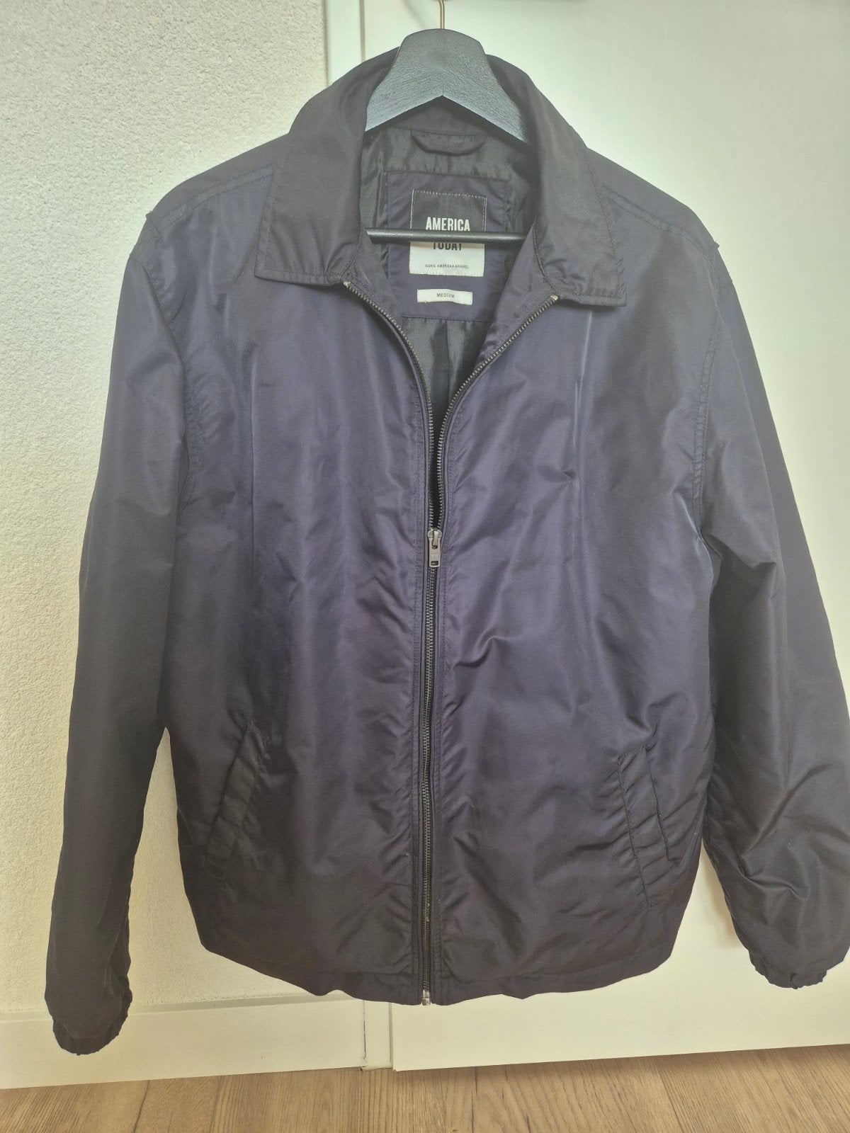 America Today heren jas maat M, Kleding | Heren, Ophalen of Verzenden, Zo goed als nieuw, Maat 46 (S) of kleiner, Blauw