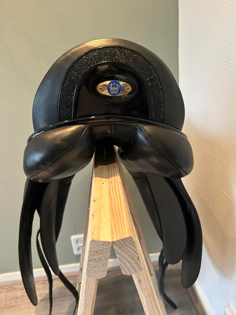 KM Dressage De Luxe 17,5inch, Ophalen of Verzenden, Zo goed als nieuw, Dressuur