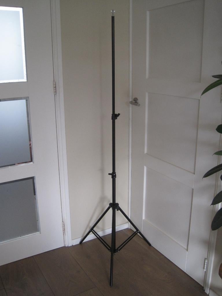 Fotografie lichtstatief. Verstelbaar tot 160 cm. Als nieuw., Ophalen, Zo goed als nieuw, 150 tot 175 cm, Driepoot
