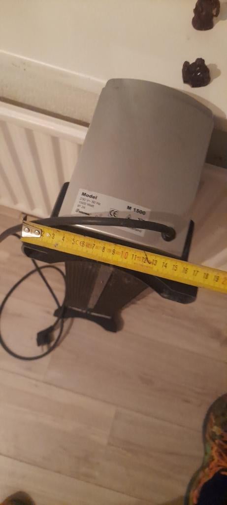 Elektrische convectorkachel 1500 watt, Doe-het-zelf en Verbouw, Verwarming en Radiatoren, Ophalen of Verzenden