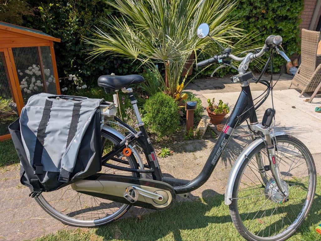 Simplex E-bike met accu en fietstassen, Fietsen en Brommers, Fietsen | Dames | Damesfietsen, Velgrem, Versnellingen, Ophalen, Overige merken