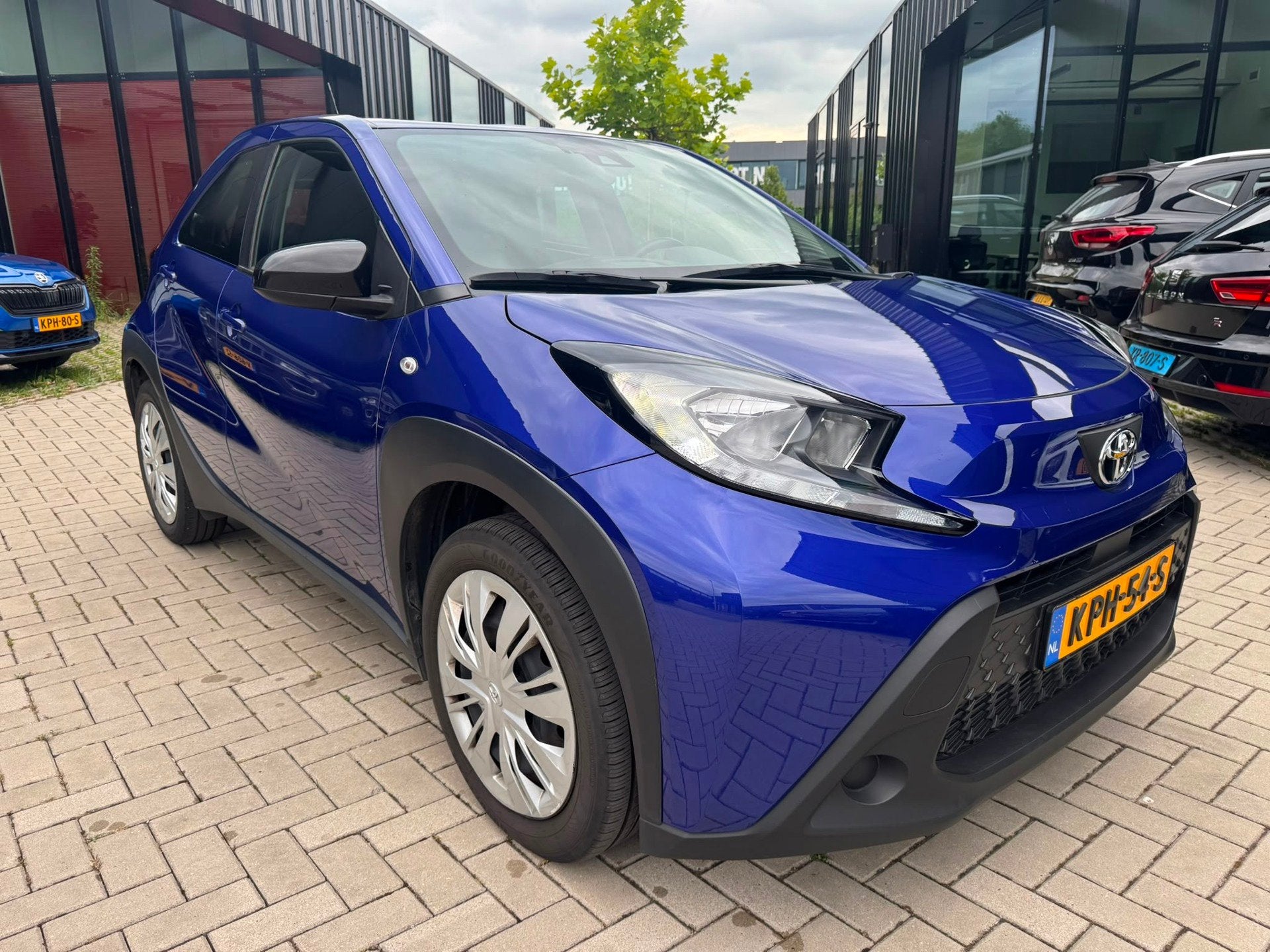Toyota Aygo X 1.0 VVT-i Automaat Camera Keyless Clima, Auto's, Toyota, Automatische klimaatregeling, Stof, Gebruikt, 3 cilinders