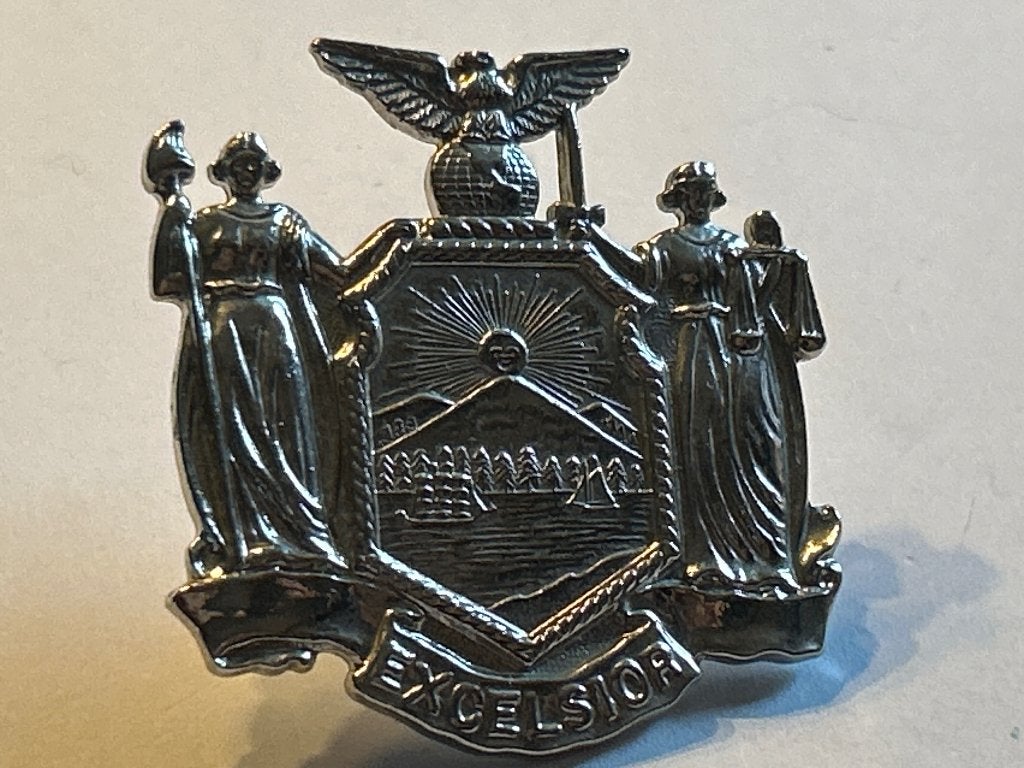 Vintage Uniform Petembleem New York St. (Excelsior) Politie, Verzenden, Landmacht, Amerika, Embleem of Badge