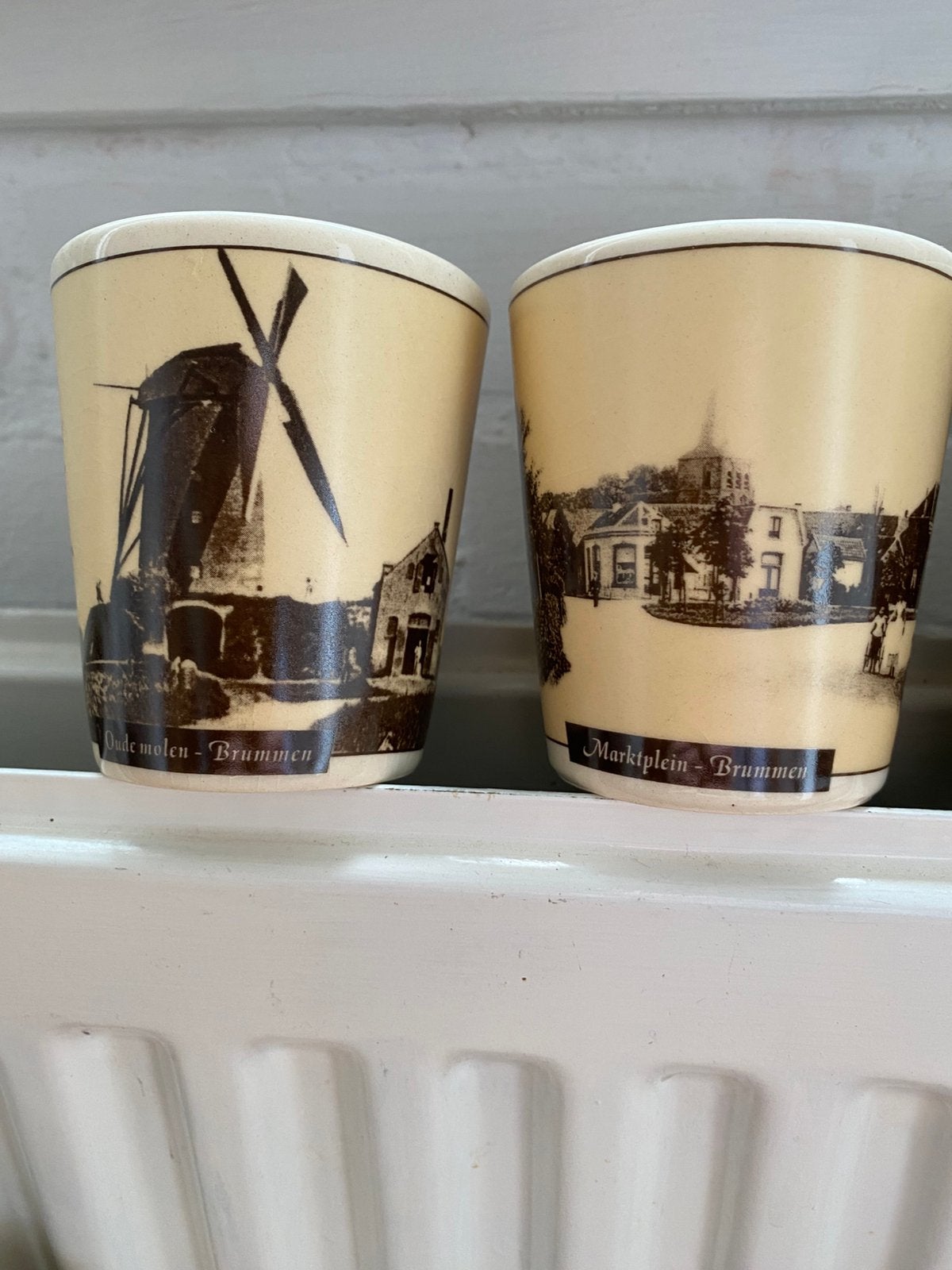 6 historische bekers uit Brummen, Ophalen of Verzenden, Zo goed als nieuw, Vintage, Kop(pen) en/of Schotel(s)