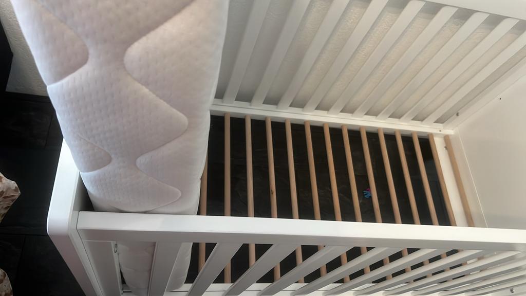 Complete babykamer: ledikant en commode, Ophalen, Nieuw, Jongetje of Meisje