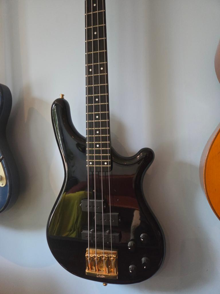Basgitaar Kawai, Japan 80's, Rare,Carbon fiber en fenol. MIJ, Ophalen, Zo goed als nieuw
