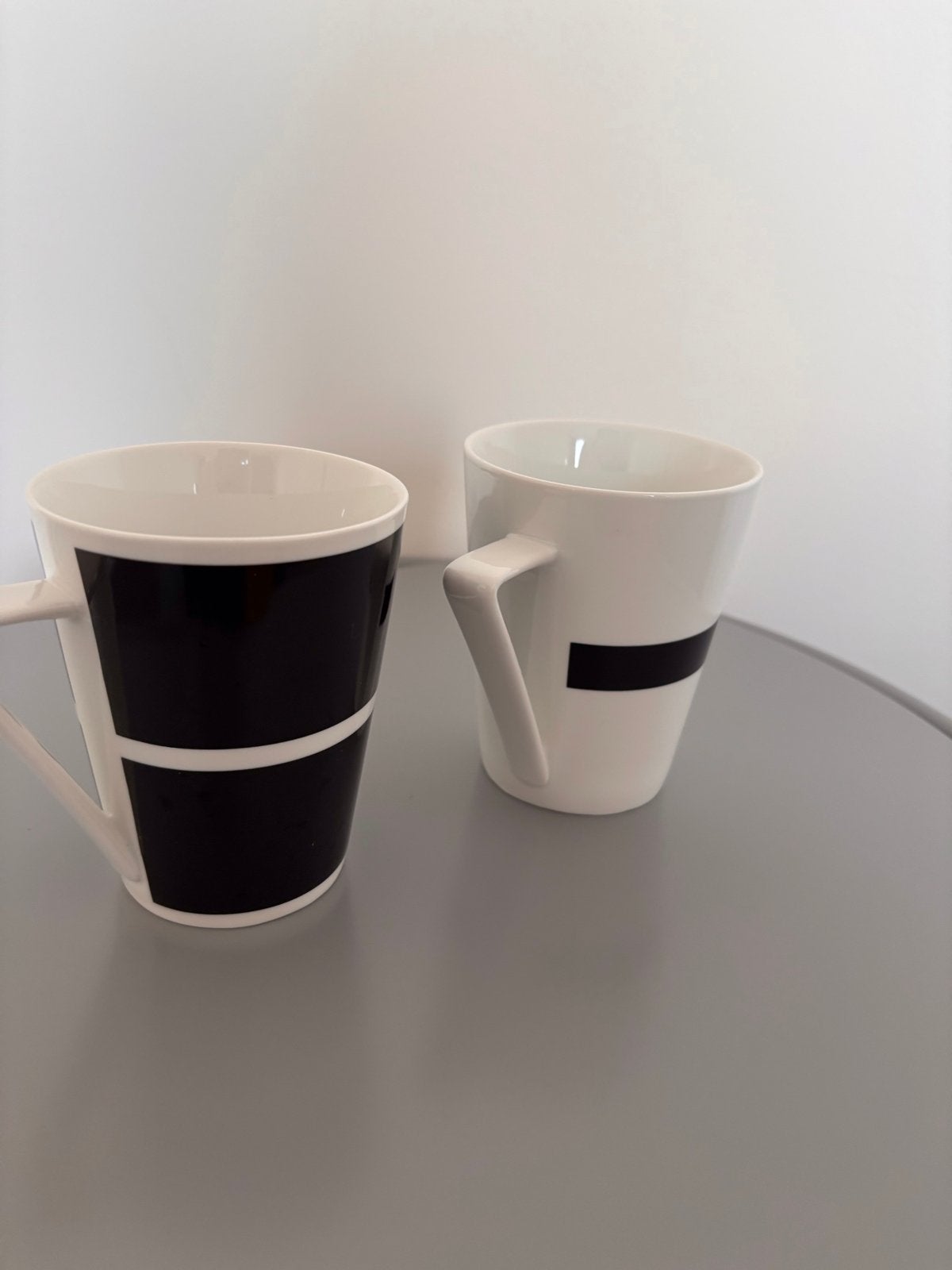 Salt&Pepper STRIPES mokken set zwart/wit, Overige merken, Zo goed als nieuw, Modern, Porselein