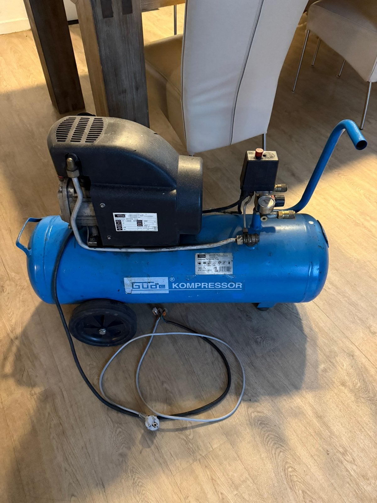 Güde compressor met 50 liter tank - opknapper, Ophalen, Gebruikt, 6 tot 10 bar, 25 tot 100 liter