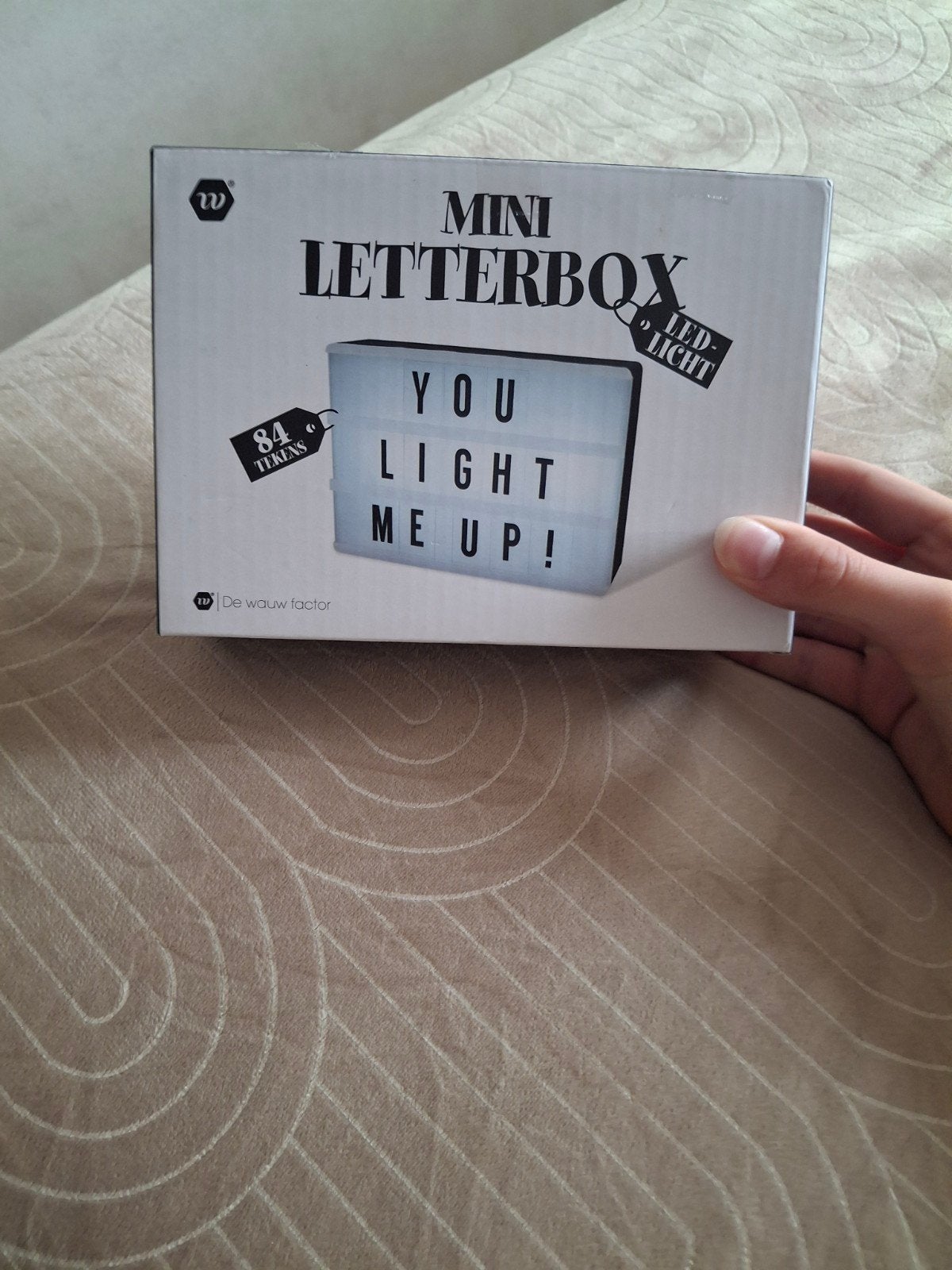Mini letterbox, Ophalen