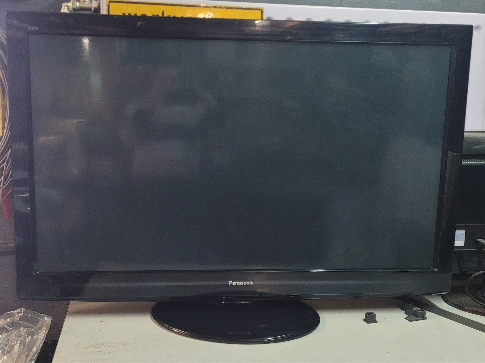Panasonic tv 47 inch met voet, Ophalen, Gebruikt, Panasonic, 50 Hz