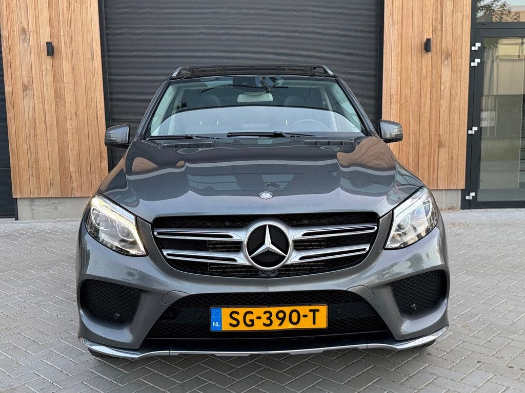 Mercedes-Benz GLE-klasse 350d 4MATIC AMG (bj 2017) PANO|LEER, Auto's, Mercedes-Benz, Automaat, 15 km/l, Gebruikt, GLE