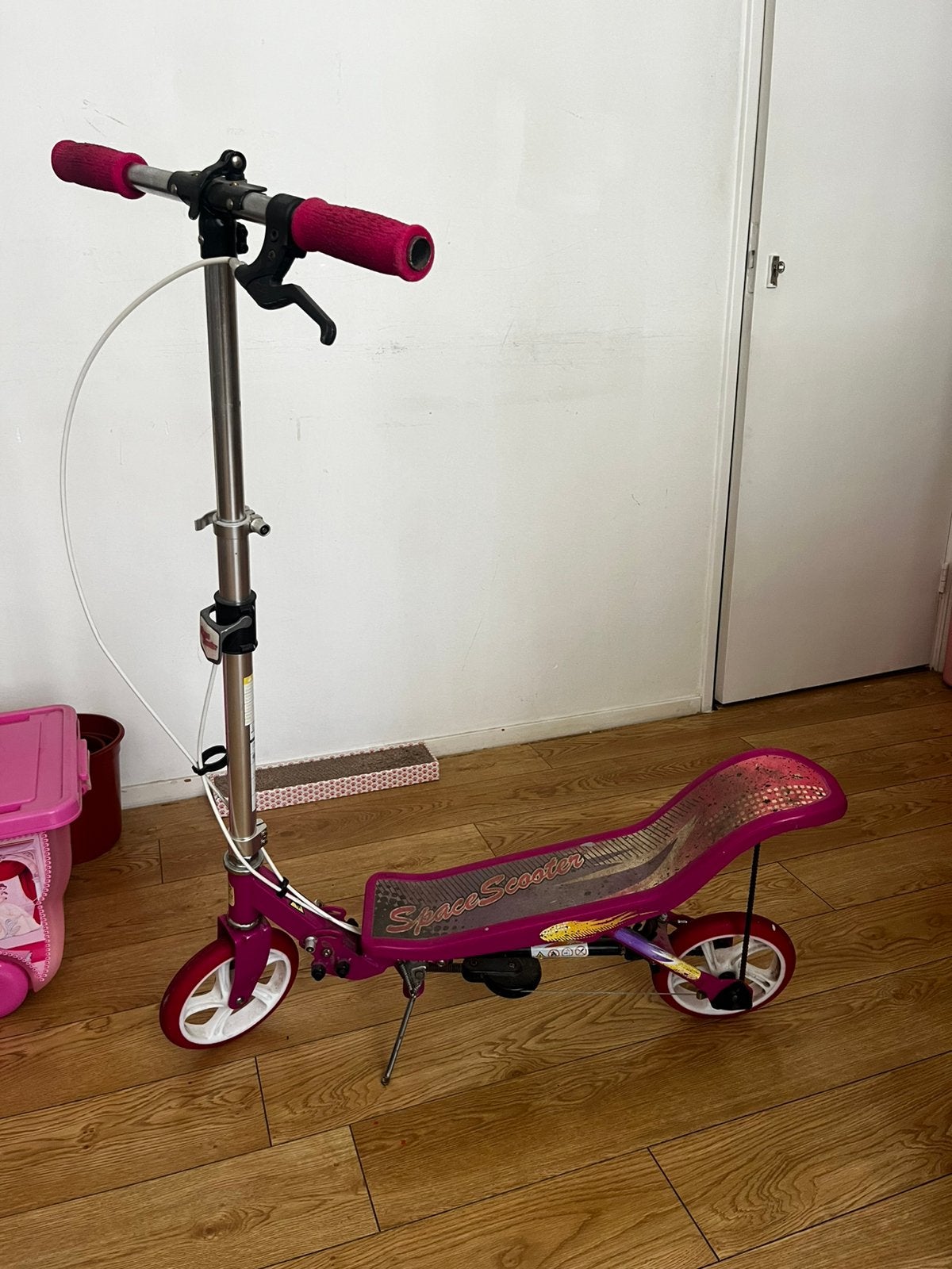 Roze spacescooter x580, Ophalen, Zo goed als nieuw, Overige typen