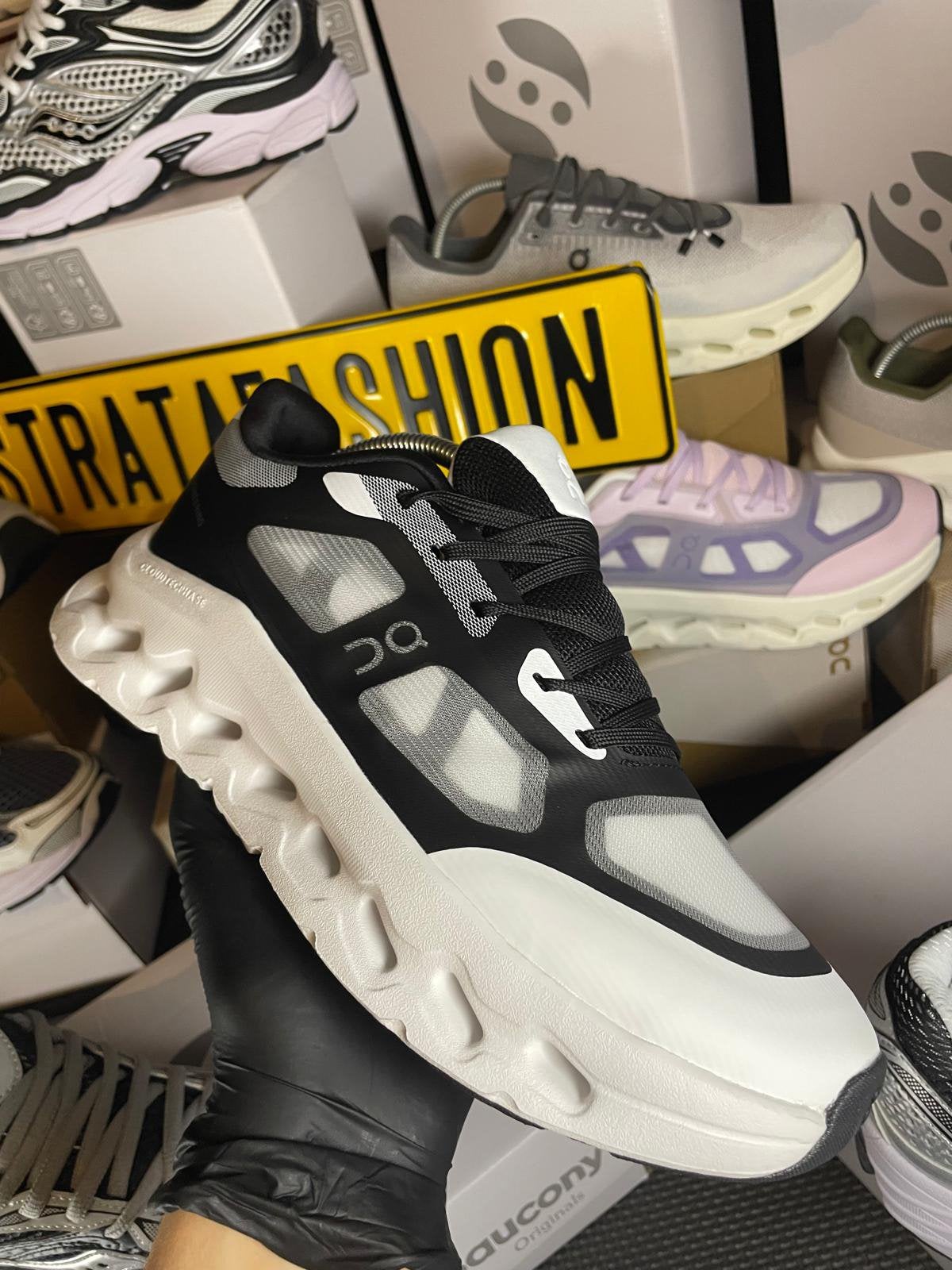 On Cloud (Remix), Ophalen of Verzenden, Nieuw, Zwart, Sportschoenen