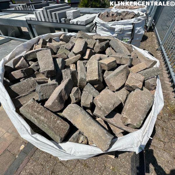 200m2 gemêleerd gebakken dikf. klinkers van ONGELIJKE LENGTE, Bij dit gebruikte product niet meer te achterhalen., Gebruikt, Verzenden