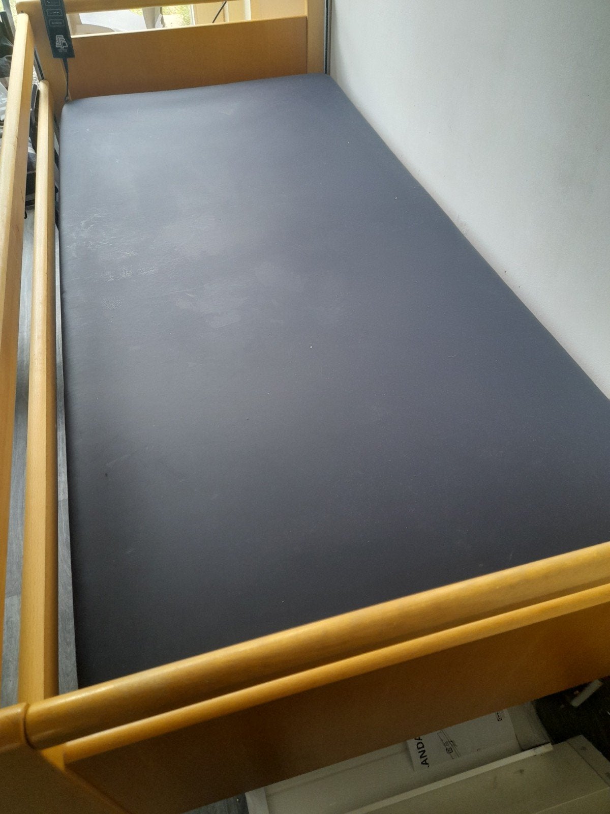 seniorenbed, Huis en Inrichting, Ophalen, 100 cm, Eenpersoons, Hout