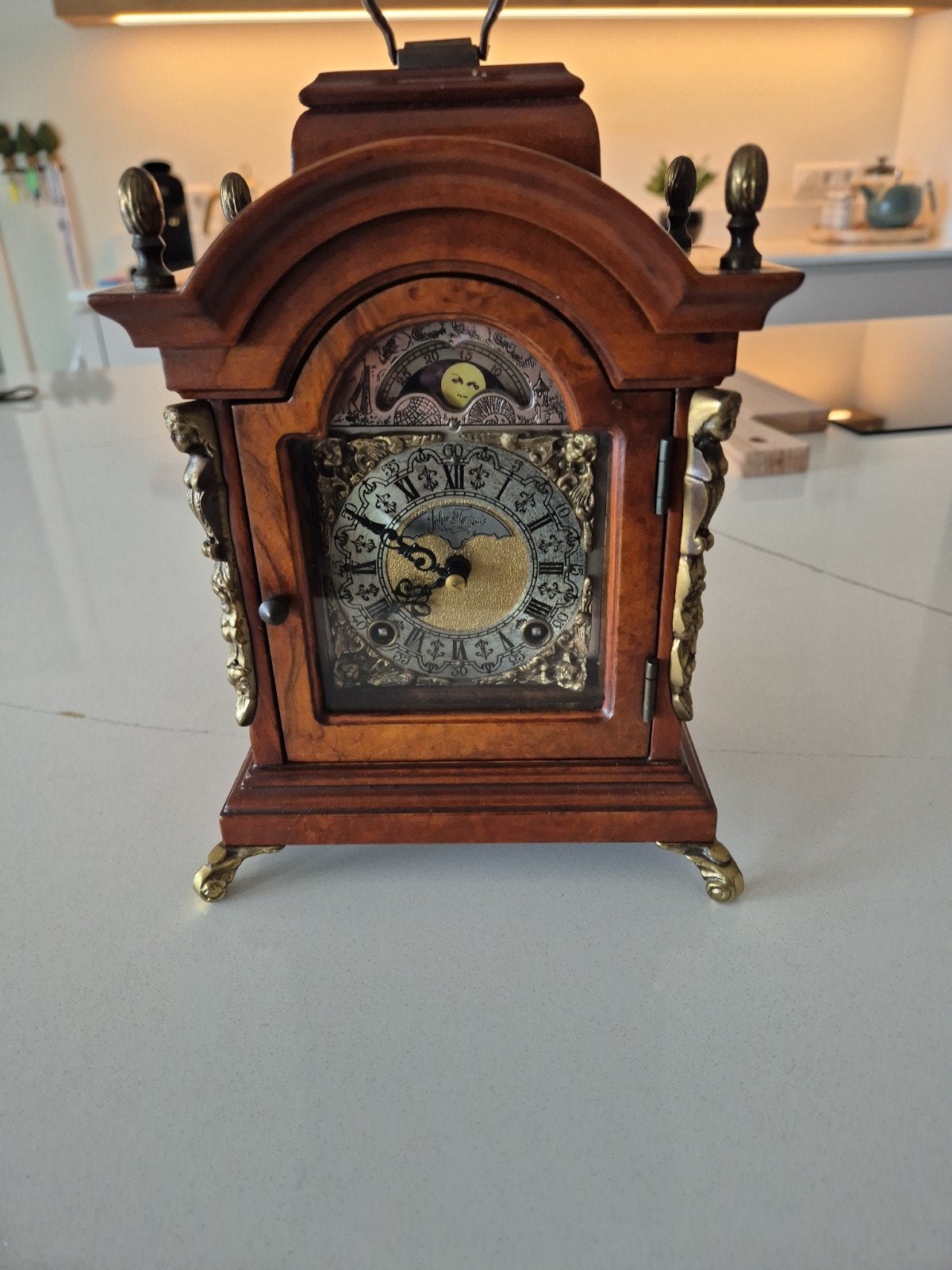 Warmink tafelklok met gedetailleerd uurwerk, Antiek en Kunst, Ophalen