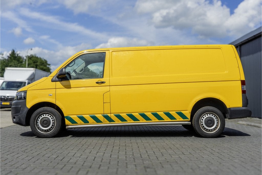 Volkswagen Transporter TDI | L2H1 | Cruise | PDC (bj 2015), Auto's, Bestelauto's, Voorwielaandrijving, Euro 5, Gebruikt, 4 cilinders