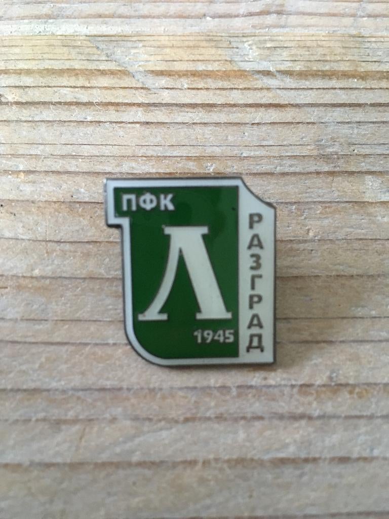 Voetbal pin / speldje Ludogorets, Ophalen of Verzenden, Zo goed als nieuw, Sport