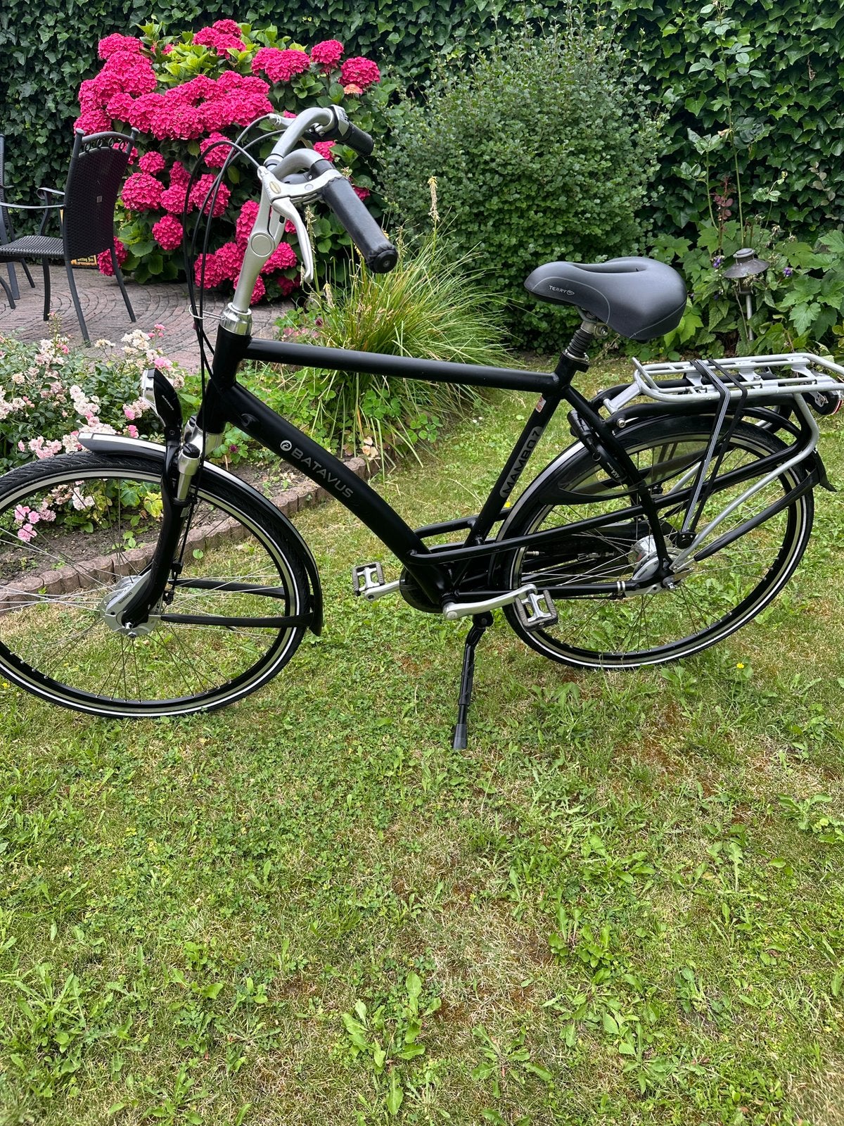 Te koop mooie nette batavus mambo zwart, Fietsen en Brommers, Fietsen | Heren | Herenfietsen, Versnellingen, Batavus, Ophalen of Verzenden