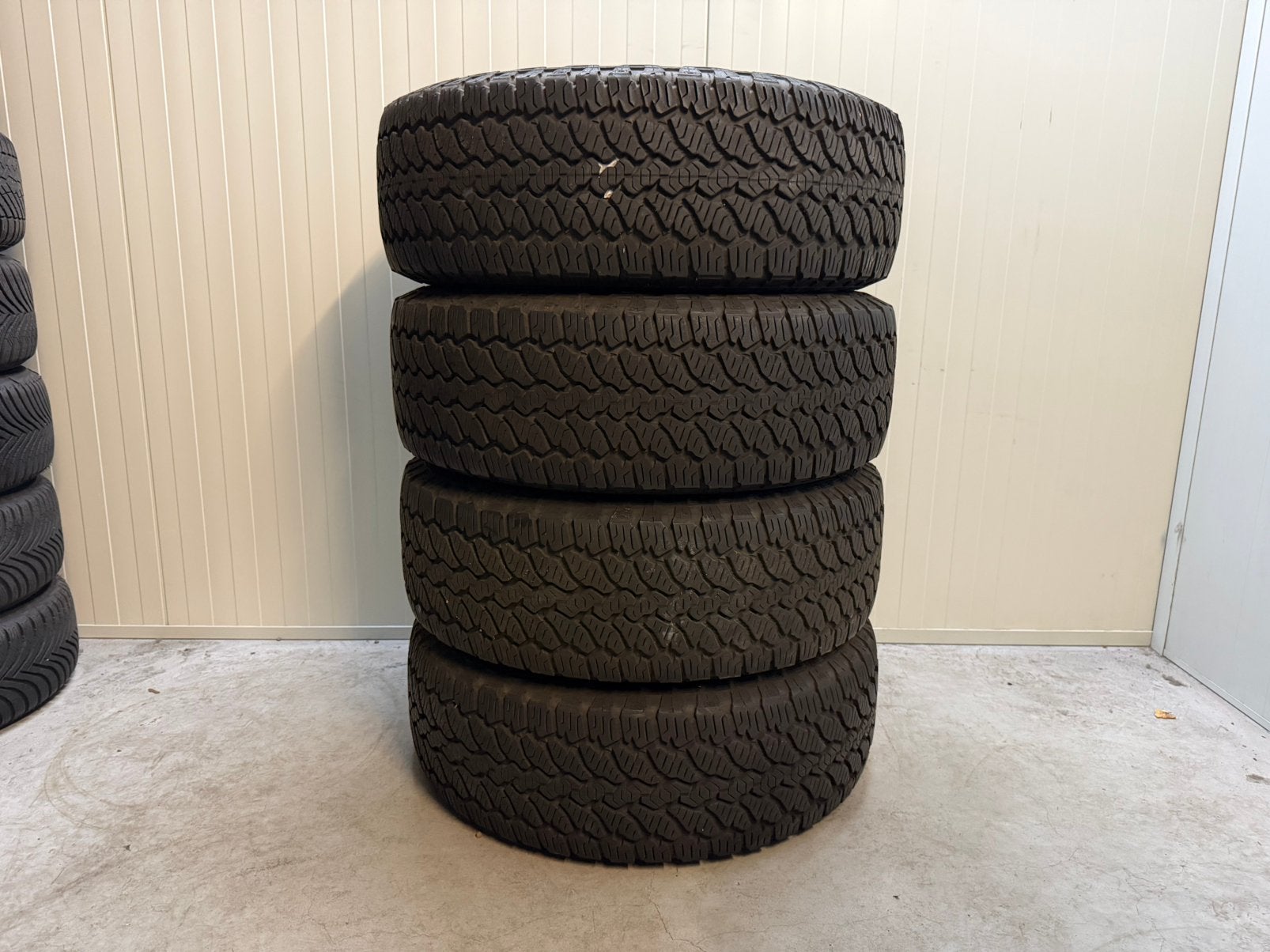 Originele VW Amarok 20 inch Bendigo 6x139,7 2023 sneeuwvlok, Ophalen, Gebruikt, 255 mm, Banden en Velgen