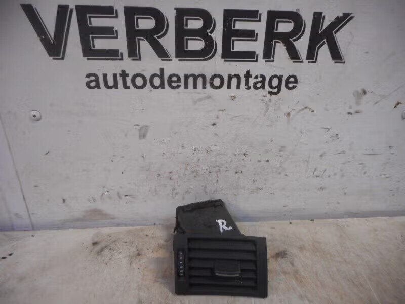 DASHBOARD LUCHTROOSTER RECHTS Audi A4 (B6) (01-2000/01-2005), Auto-onderdelen, Gebruikt, Auto-Union-Straße 1, 85057 Ingolstadt, DE