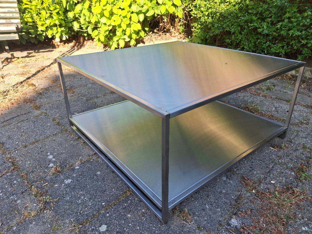 bijzettafel, Huis en Inrichting, Ophalen, Minder dan 45 cm, Minder dan 55 cm, Metaal of Aluminium