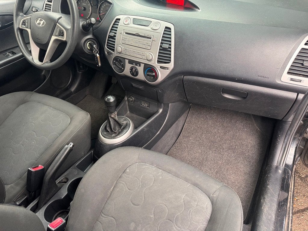 Hyundai I20 1.2i ActiveVersion RIJD GOED & ZUINIG., Auto's, Hyundai, Gebruikt, 4 cilinders, Origineel Nederlands, Bedrijf