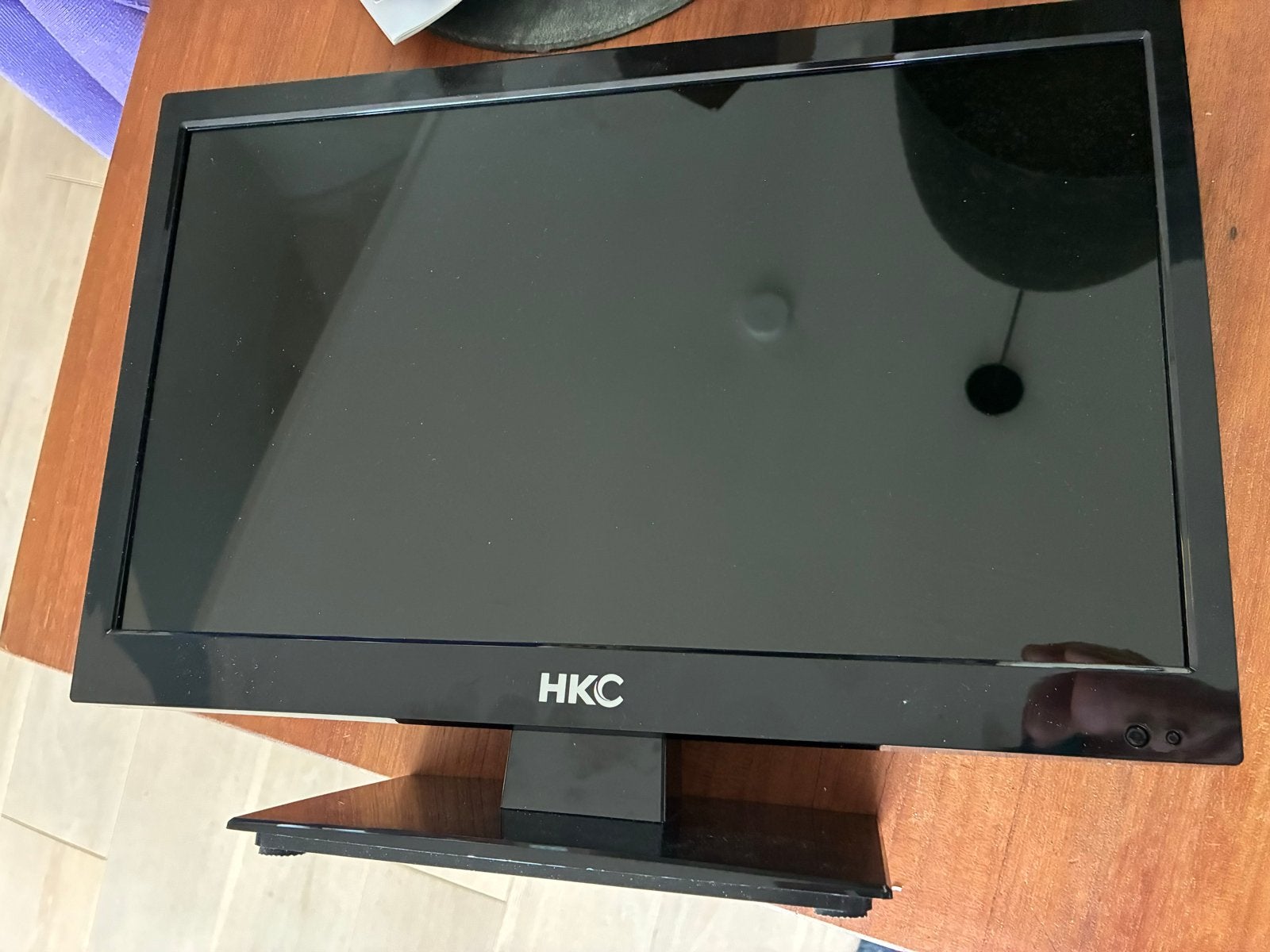 HKC 17 inch 12 volt TV met afstandsbediening, Overige merken, HD Ready (720p), Ophalen of Verzenden, 40 tot 60 cm