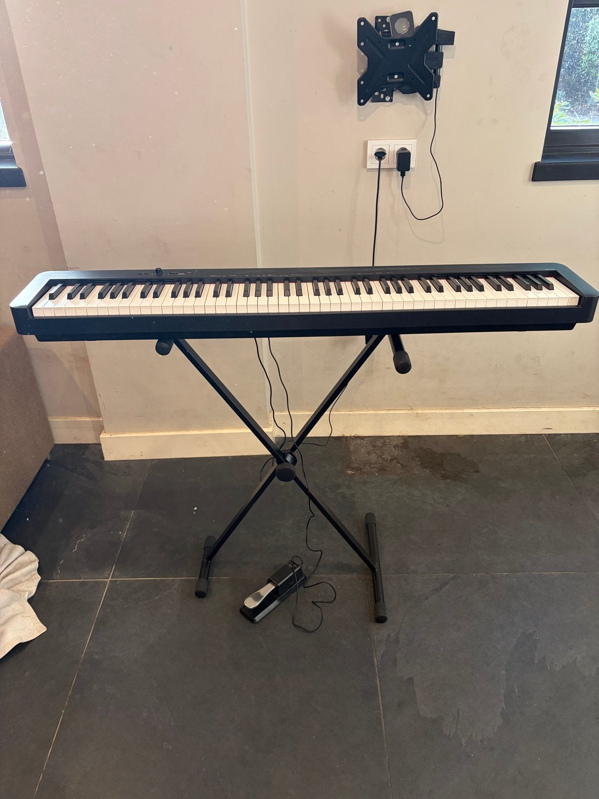 Casio CDP-S100BK Digitale Piano met Standaard en Pedaal, Muziek en Instrumenten, Keyboards, Ophalen, Casio, 88 toetsen, Zo goed als nieuw