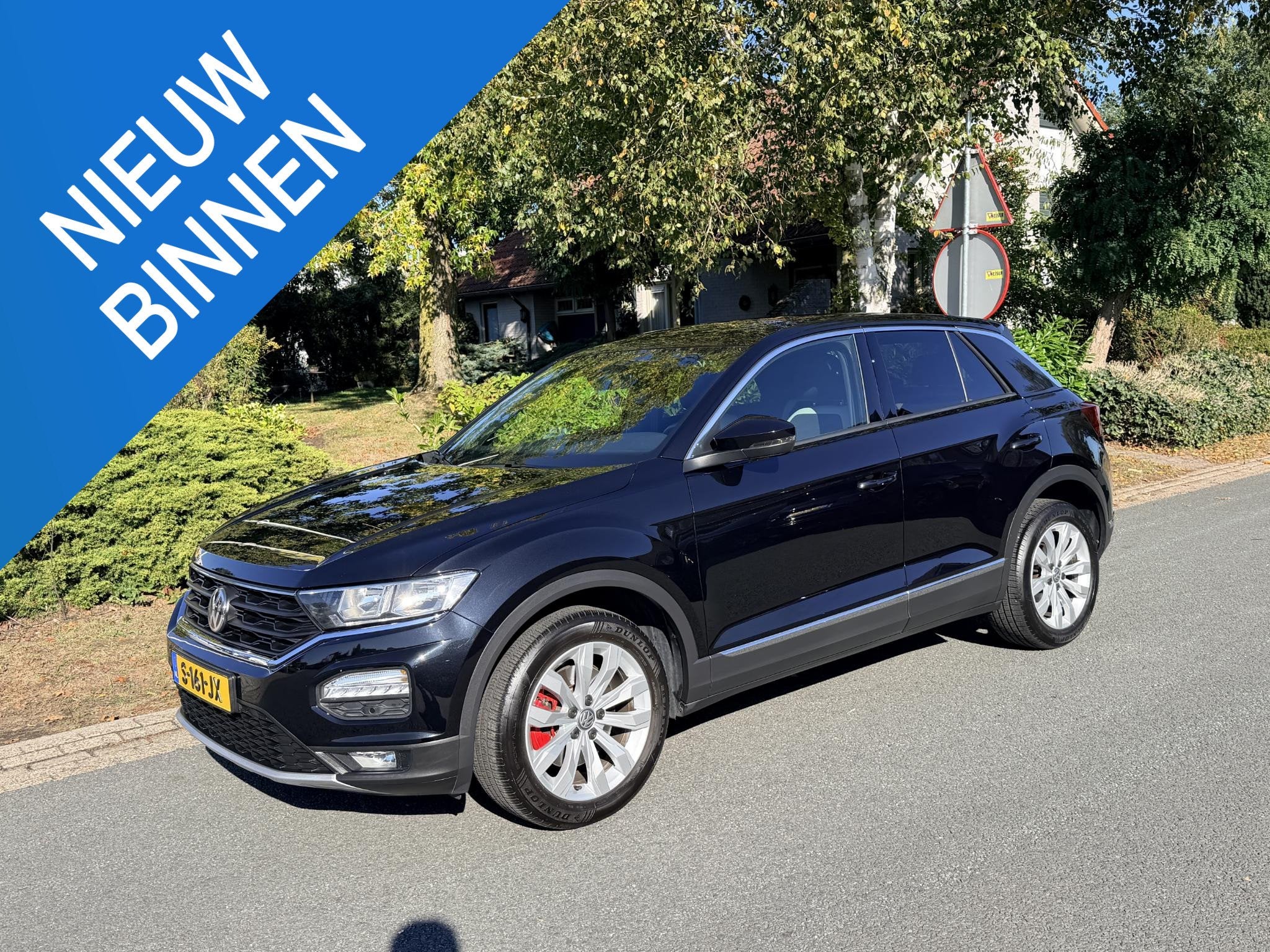 Volkswagen T-Roc 1.5 TSI Sport 150PK DSG•Navi•ACC, 4 cilinders, 150 pk, Zwart, Bedrijf