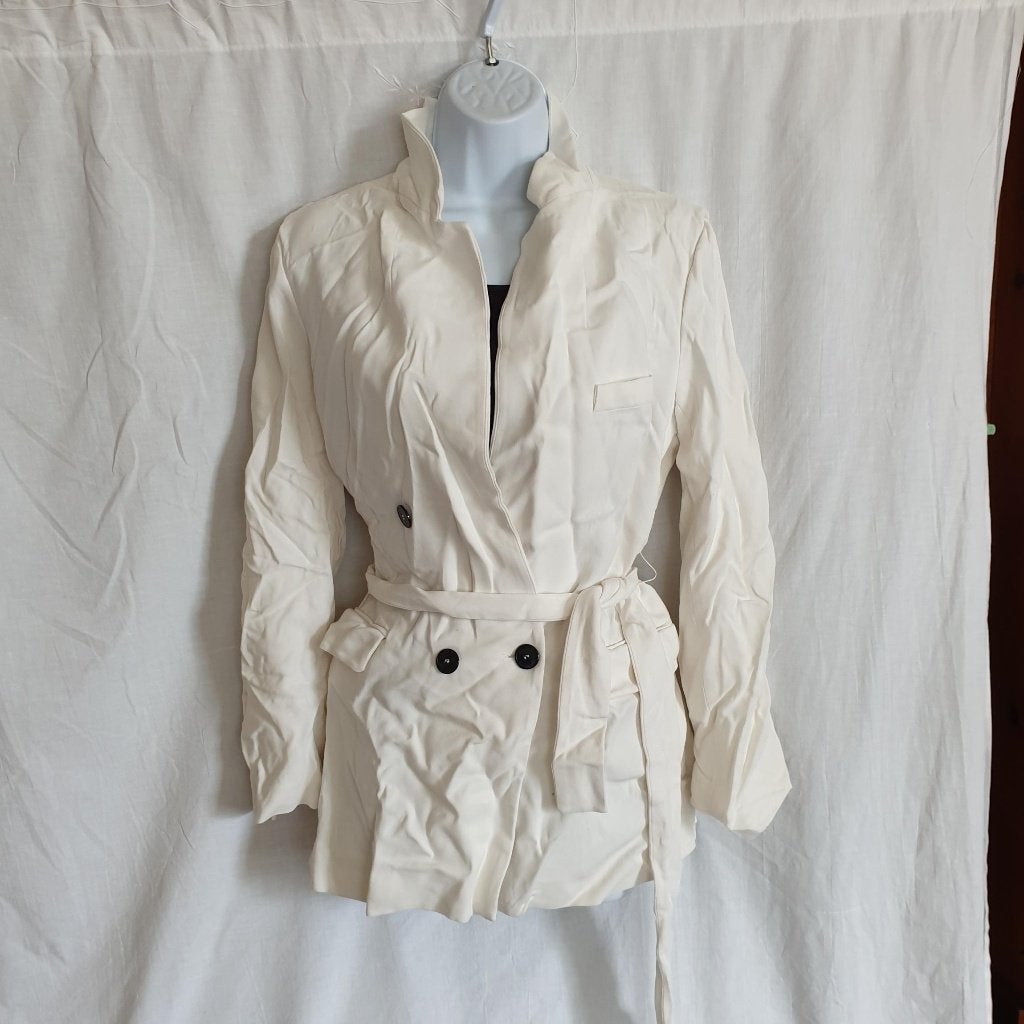 Mooi dames jasje. Gebroken wit. Mt M Merk Zara Woman, Maat 38/40 (M), ., Wit, Ophalen of Verzenden