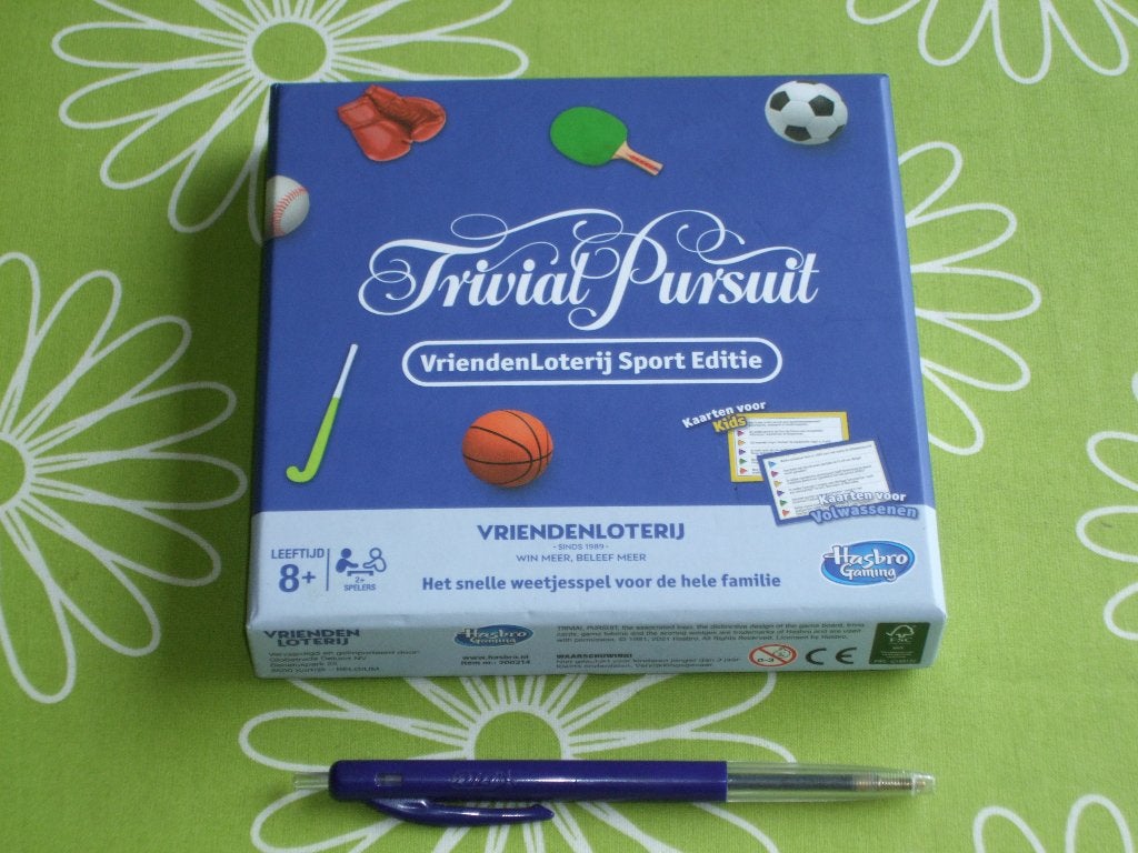 Trivial Pursuit Sport editie - Vriendenloterij, Hobby en Vrije tijd, Een of twee spelers, Ophalen of Verzenden, Zo goed als nieuw